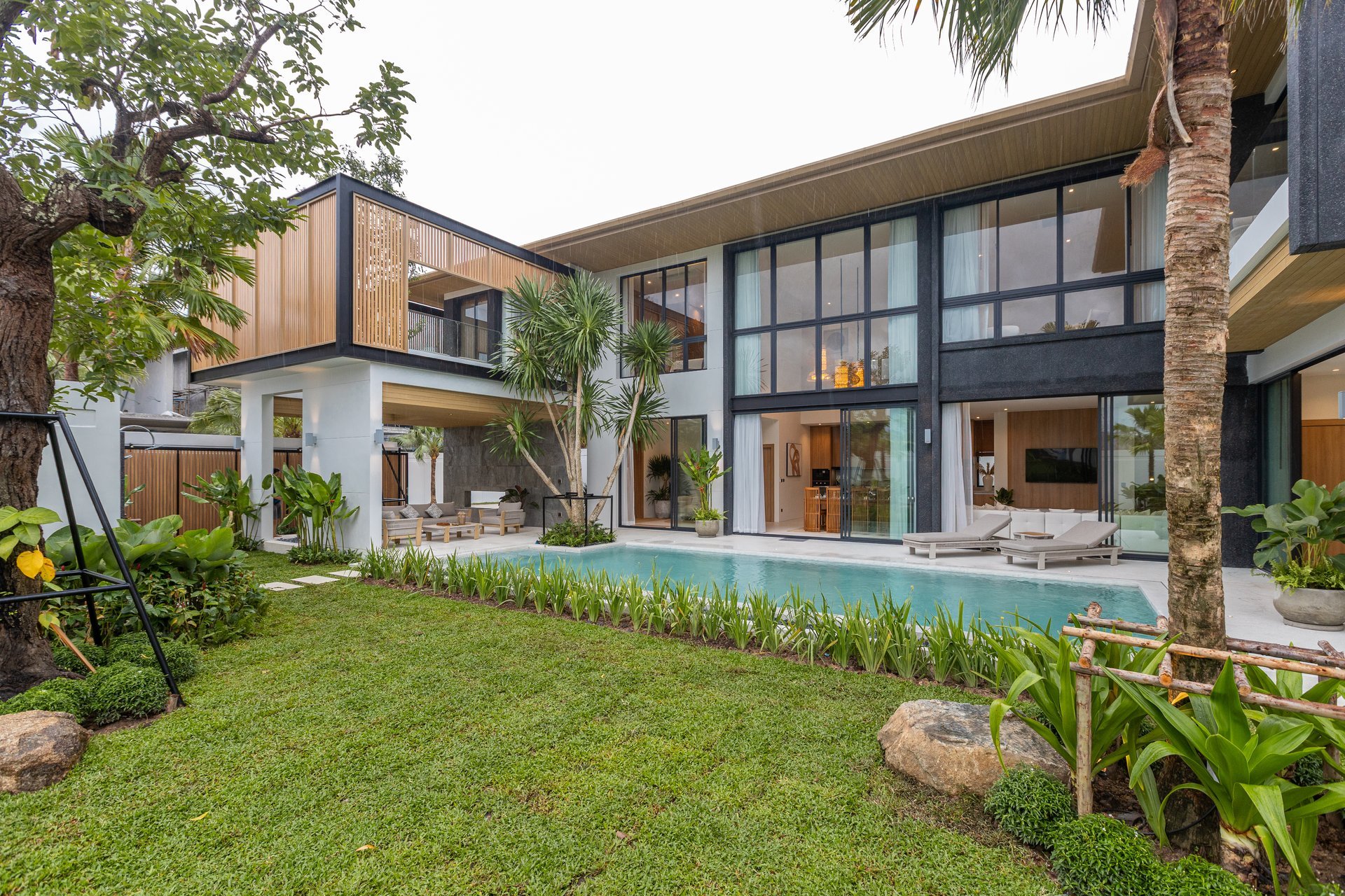 Mouana Grande Chalong Bay — Чалонг · 500 м до моря